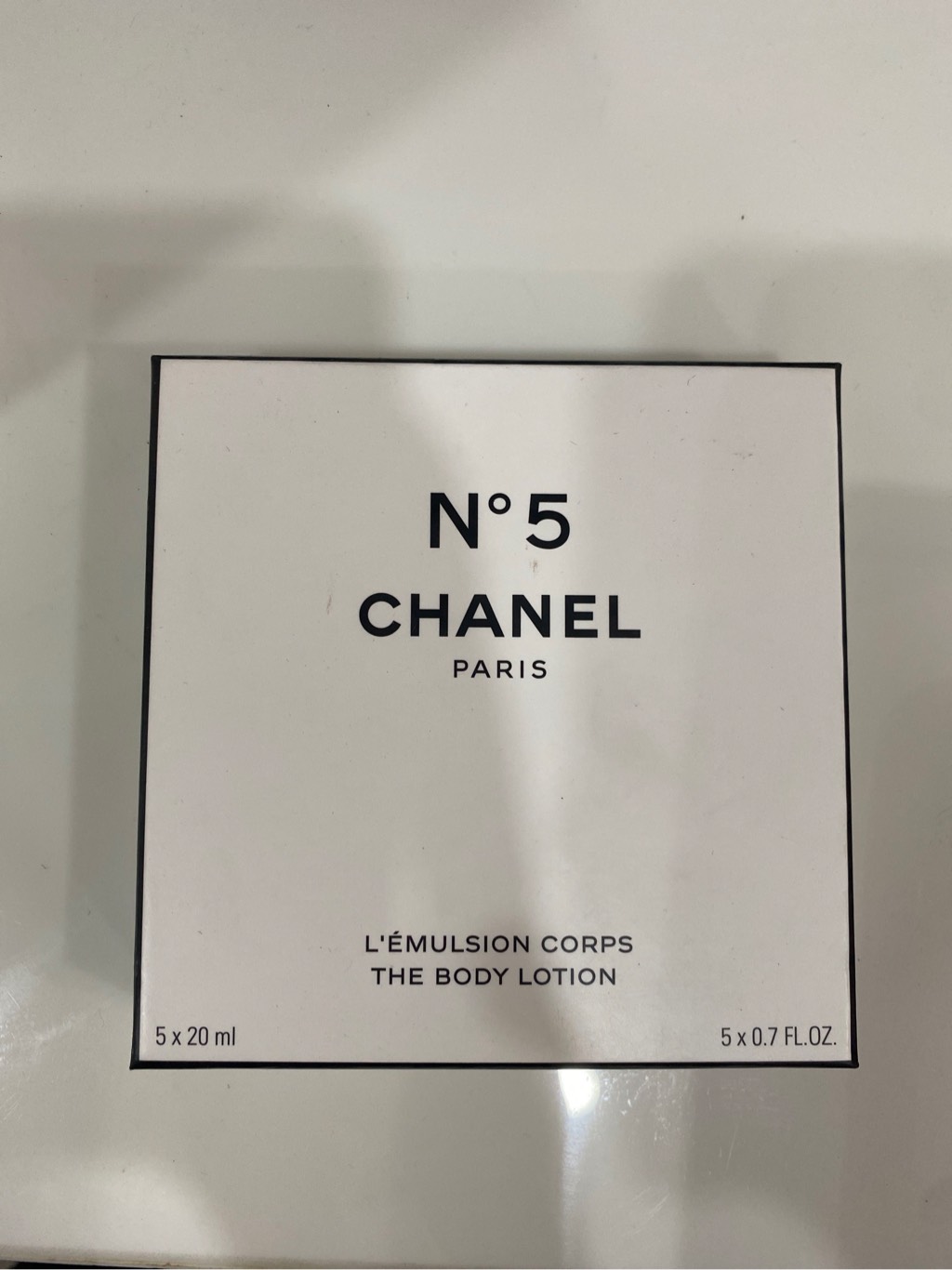 Gift Set CHANEL Coco Mademoiselle Sữa tắm và Sữa dưỡng thể Cocobee #33 Gift Set CHANEL Coco Mademoiselle Sữa tắm và Sữa dưỡng thể Cocobee